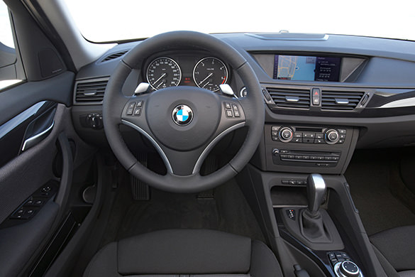 Аренда автомобиля BMW X1 в Санкт-Петербурге