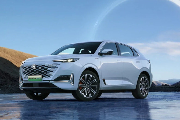 Аренда автомобиля Changan  UNI-K в Санкт-Петербурге